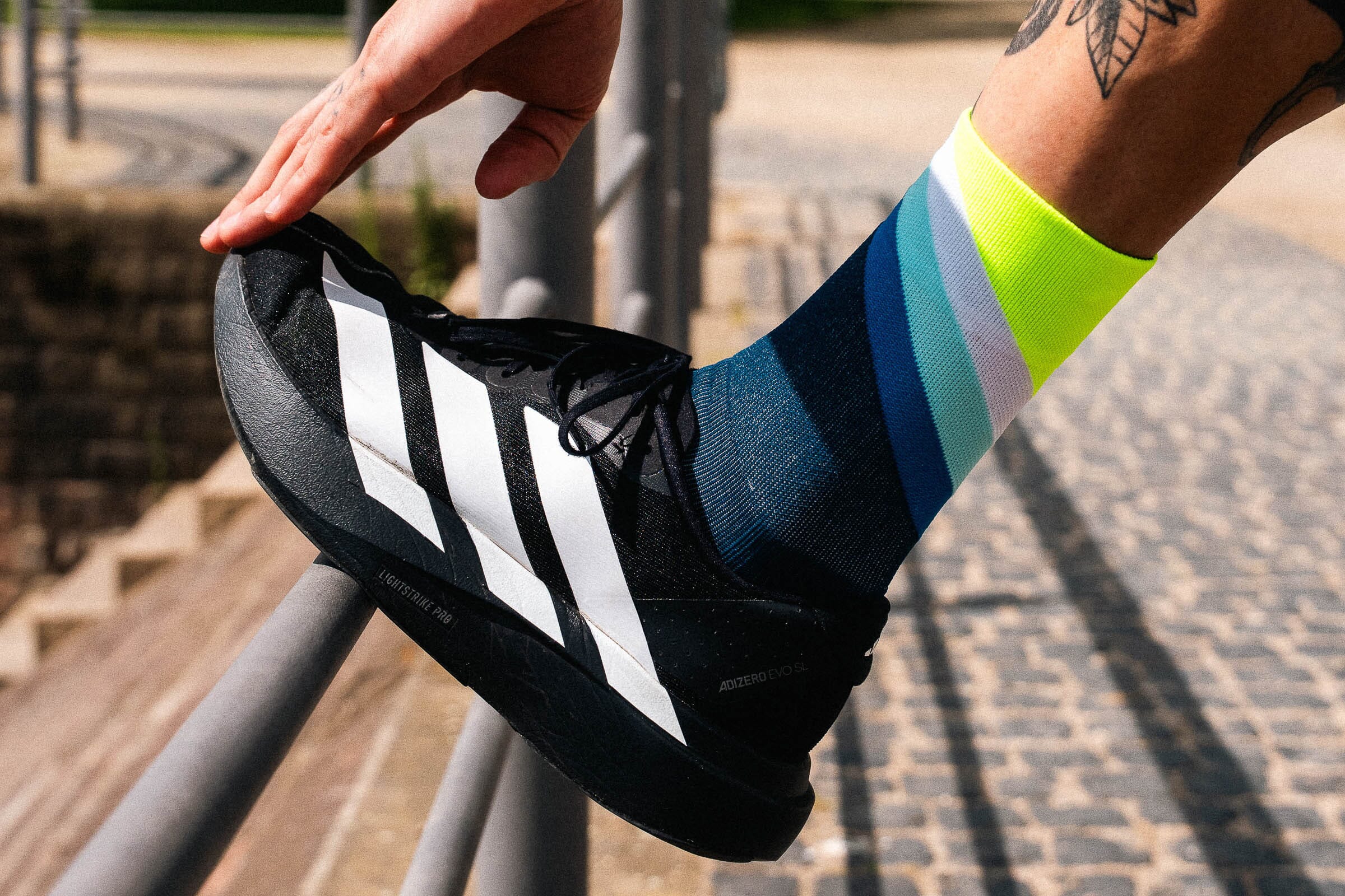 Incylence Running Grades Navy Canary Socks 