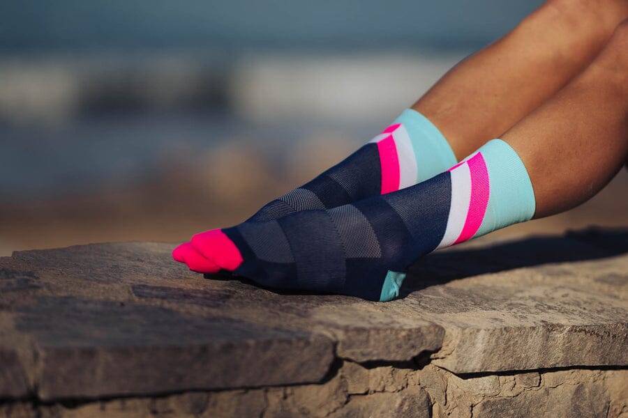 Incylence Ultralight Apex Navy Mint Socks 