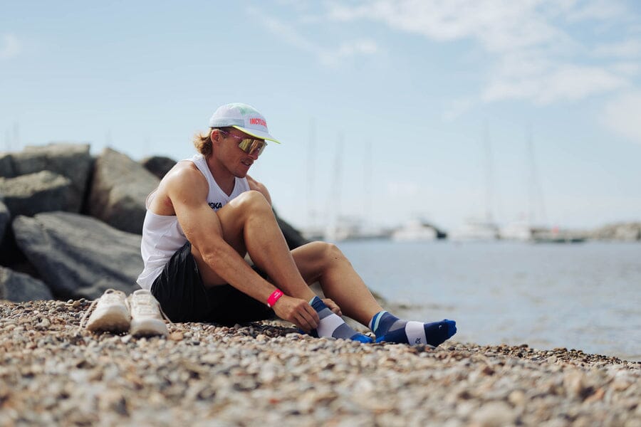 Incylence Ultralight Apex Short Navy Mint Socks 