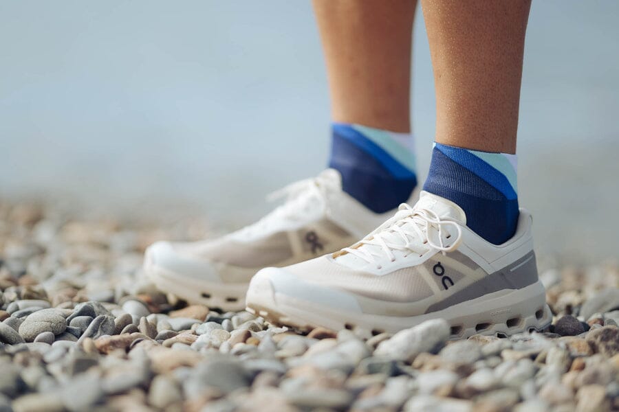 Incylence Ultralight Apex Short Navy Mint Socks 