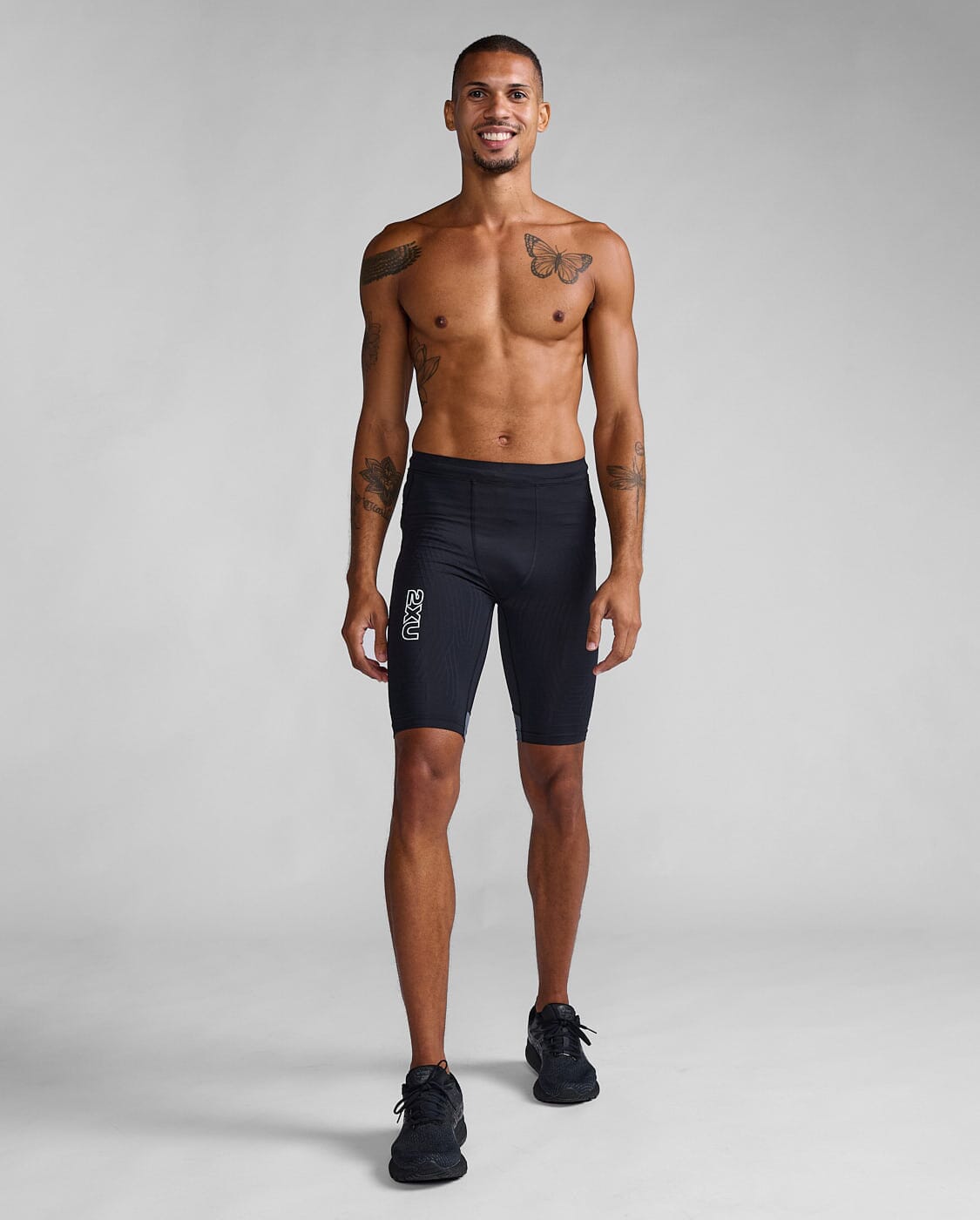 2XU Men's Light Speed React Compression Shorts MA7050B Black/White Reflective XS 