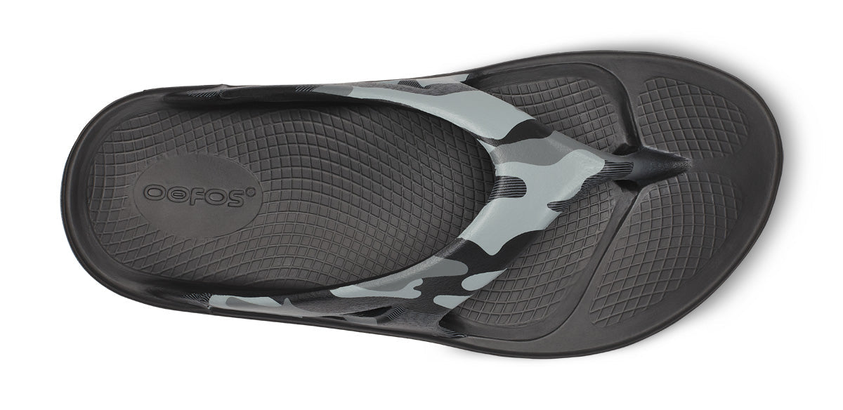 OOFOS Unisex OOriginal Sport Thong Sandal - Night Camo