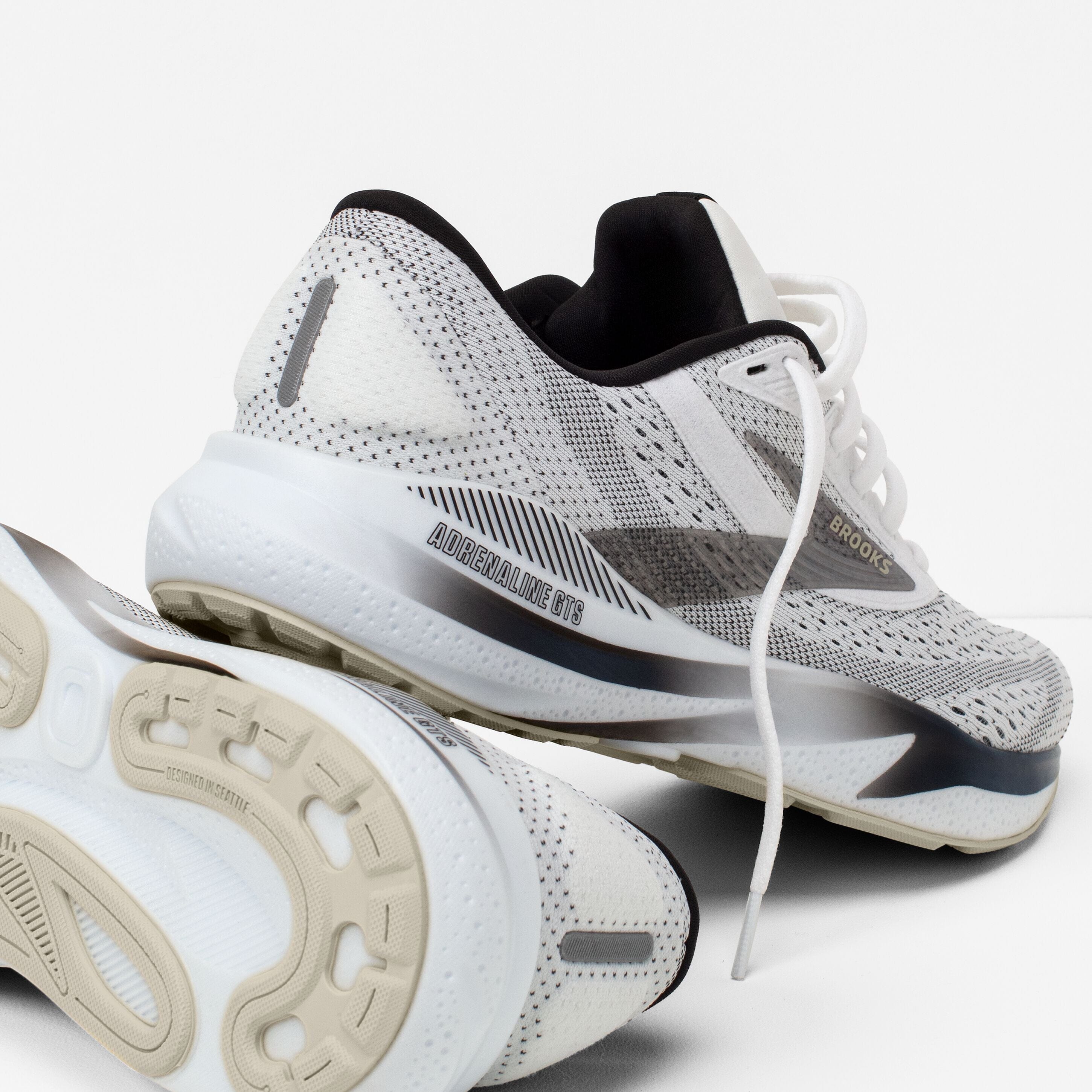 Brooks Men's Adrenaline GTS 24 Road Running Shoes 