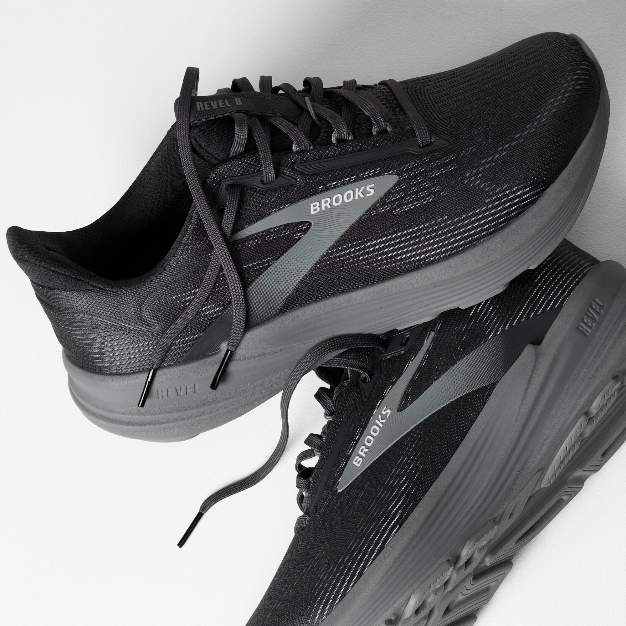 Brooks Men's Revel 8 Road Running Shoes Primer/Blackened Pearl US 8 