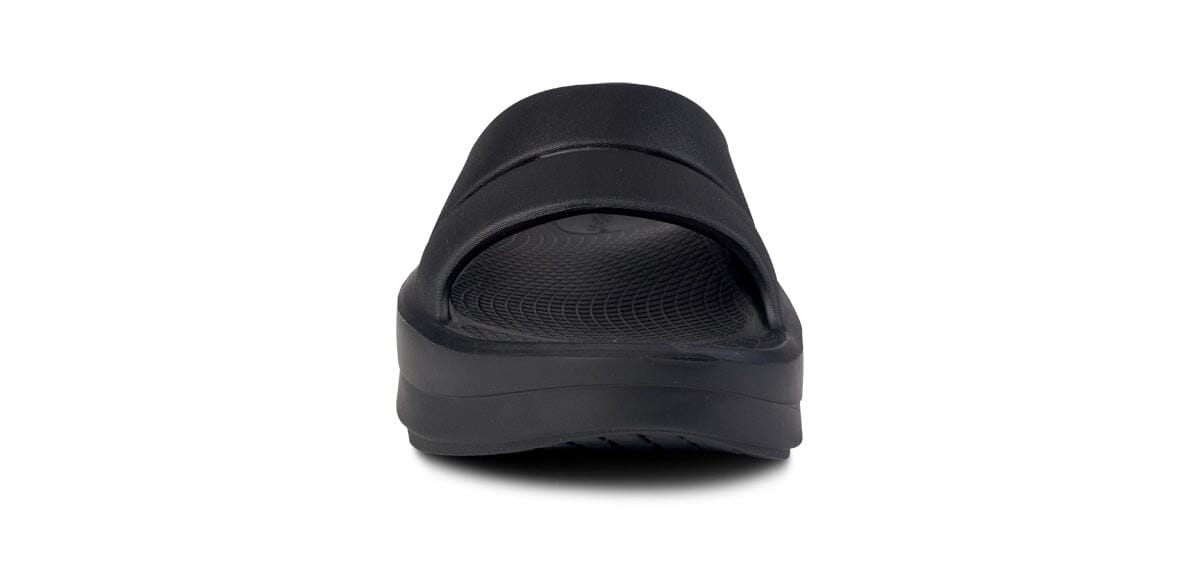 OOFOS Women's OOmega OOahh Sandal - Black 