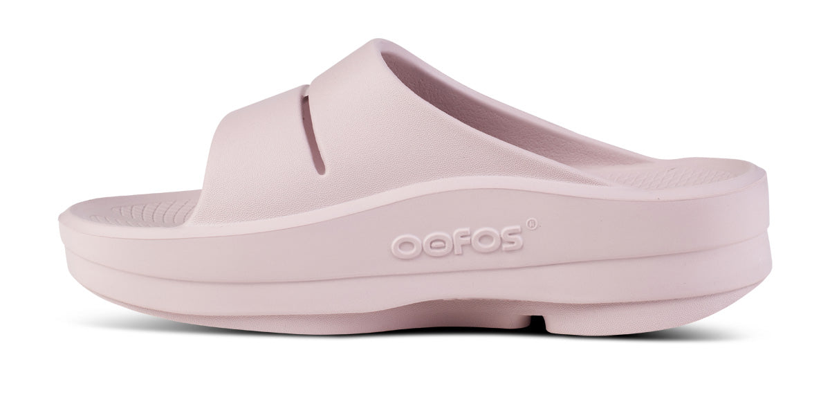 OOFOS Women's OOmega OOahh Sandal - Stardust
