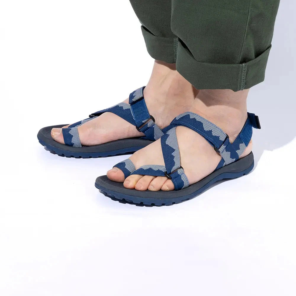 Montbell Split Toe Aqua Gripper Sandals 