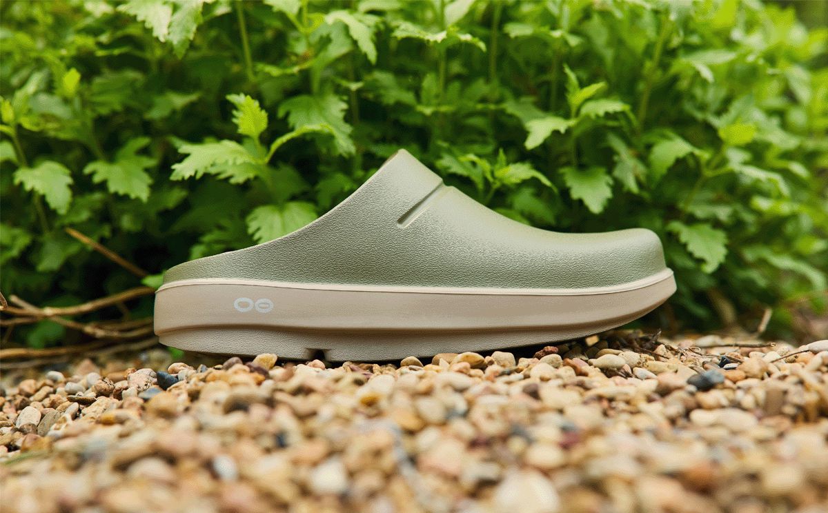 OOFOS Unisex OOcloog Clog - Foliage 