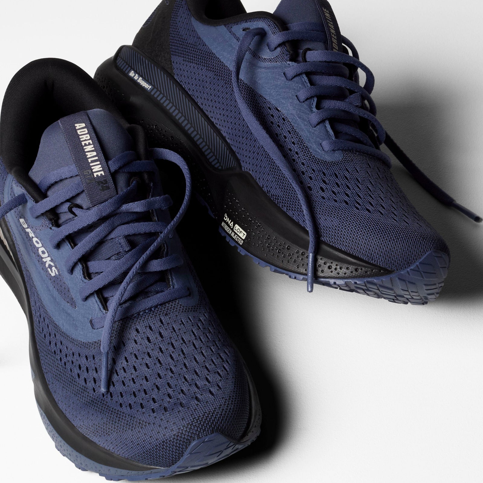 Brooks Women's Adrenaline GTS 24 GTX Road Running Shoes Black/Nightshadow/Coconut Medium (B) US 6.5