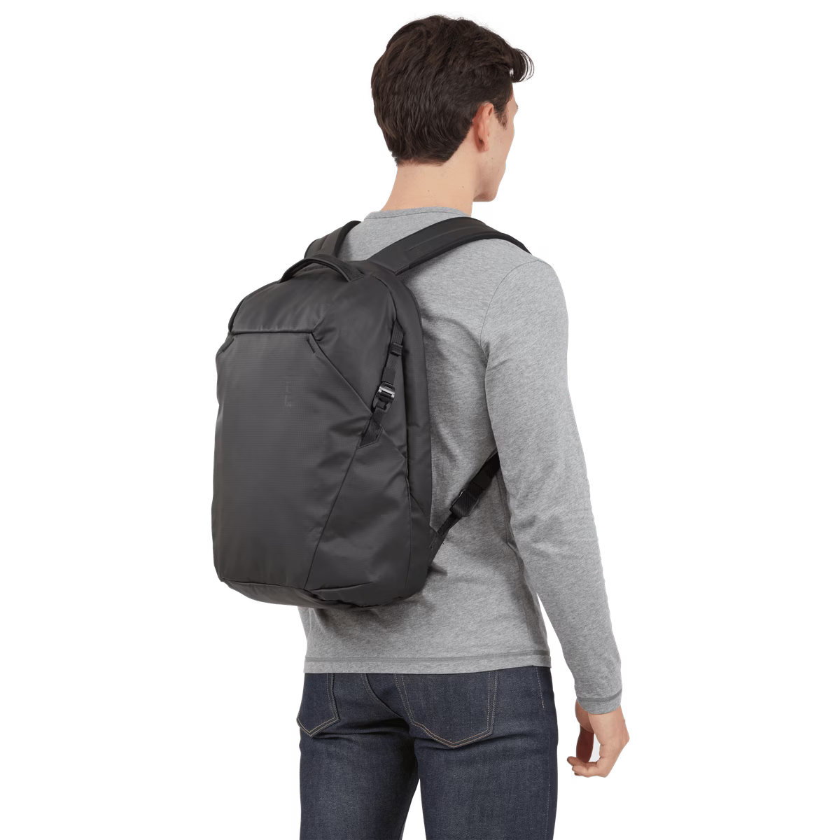 Thule Tact 21L backpack 