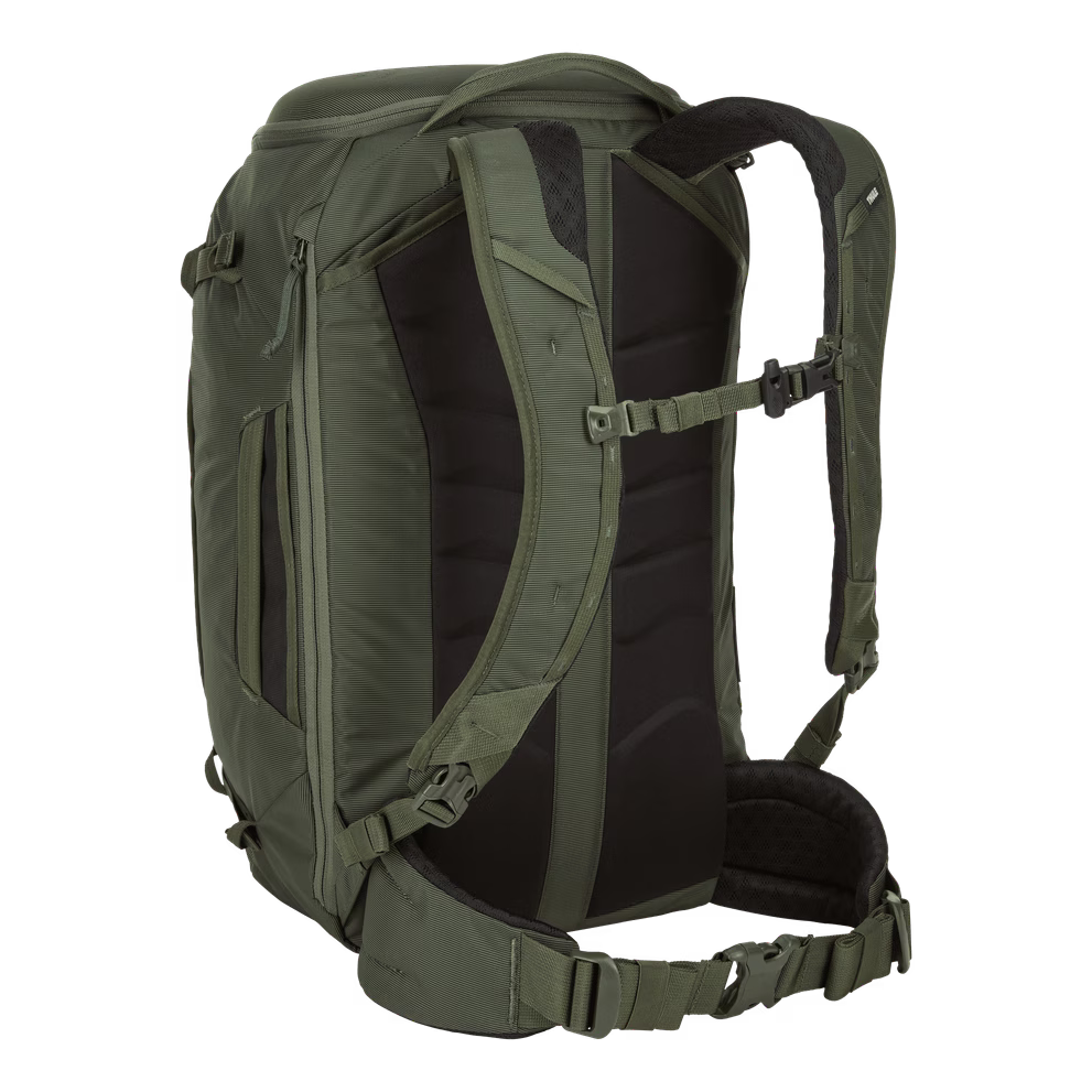 Thule Landmark 40L backpack 