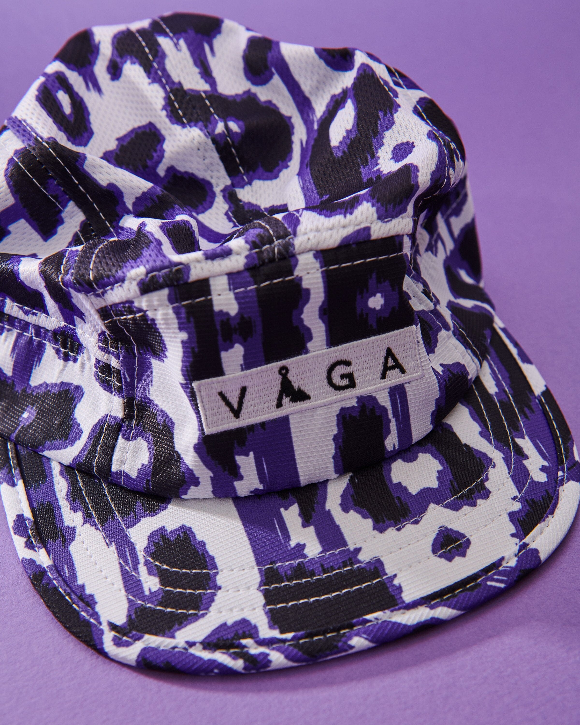 VAGA Patterned Wild Cap 