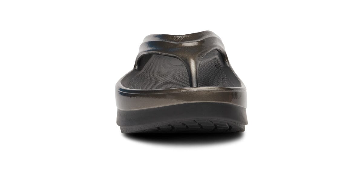 OOFOS Women's OOmega OOlala Stacked Sandal - Titanium Mirror 