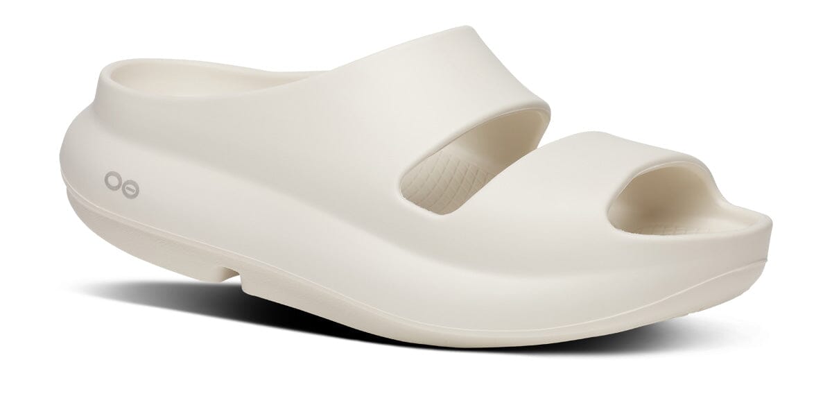 OOFOS Women's OOyea Slide Sandal Chalk US 7 