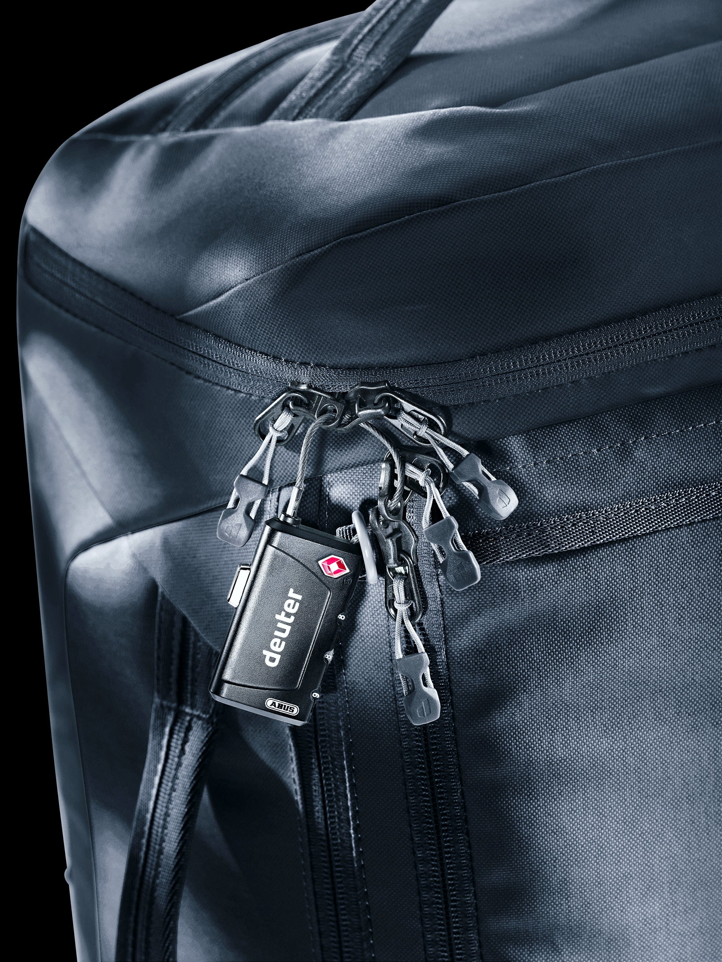 Deuter Duffel Pro Pack 30 Duffel Bag 