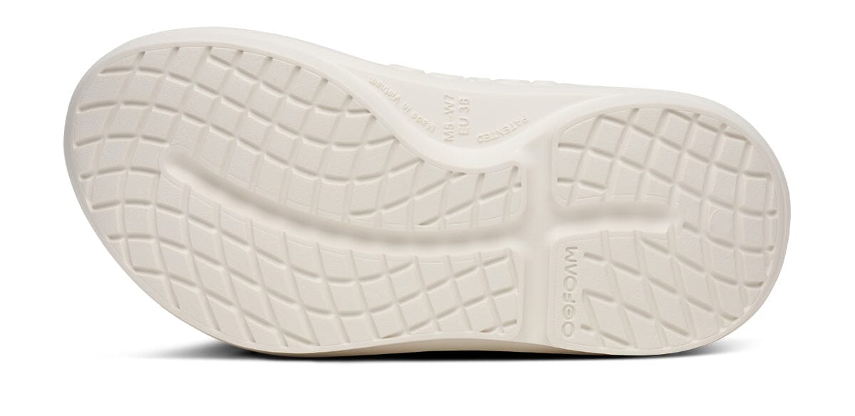 OOFOS Unisex OOriginal PLUS Thong Sandal - Chalk 