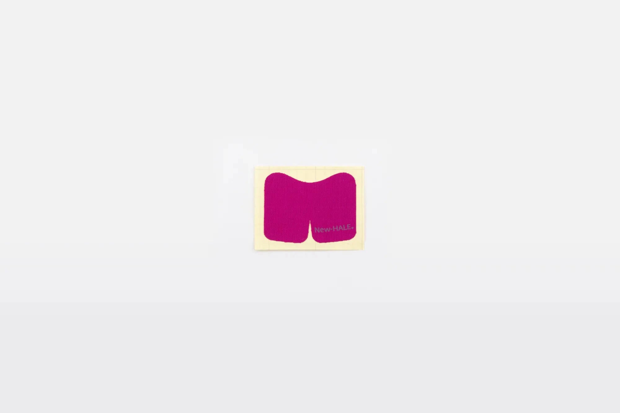 New-HALE Knee Dash 6-sheet Magenta 