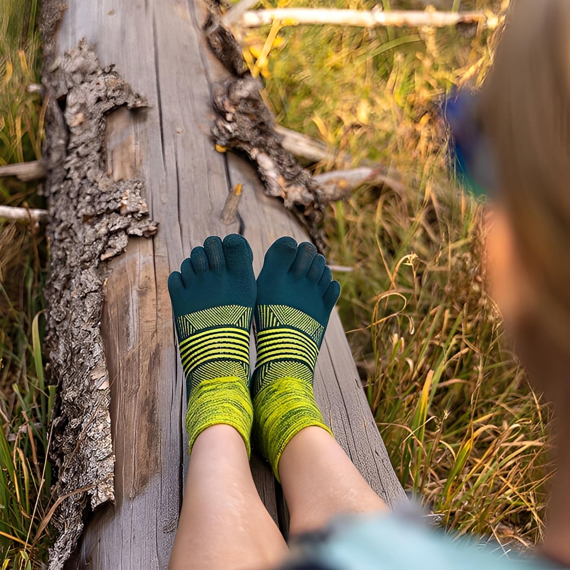 Injinji Women's Trail Midweight Mini-Crew Socks 