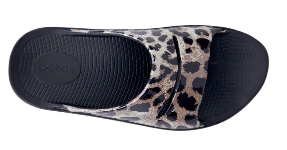 OOFOS Women's OOahh Limited Slide Sandal - Cheetah 