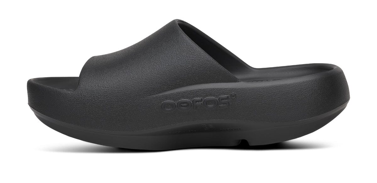 OOFOS Unisex OOahh PLUS Slide Sandal - Black 