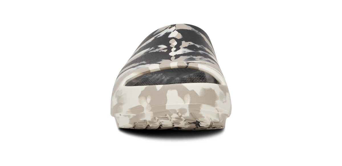 OOFOS Unisex OOahh PLUS Slide Sandal - Marble Black Nomad