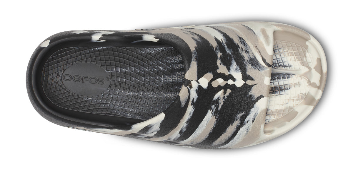 OOFOS Unisex OOahh PLUS Slide Sandal - Marble Black Nomad