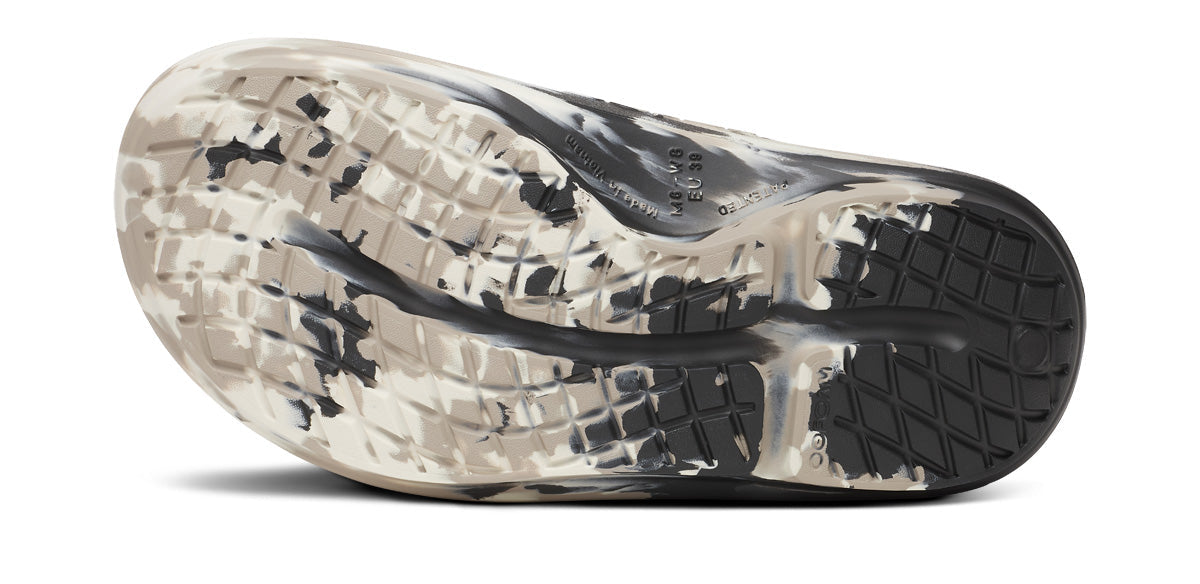 OOFOS Unisex OOahh PLUS Slide Sandal - Marble Black Nomad