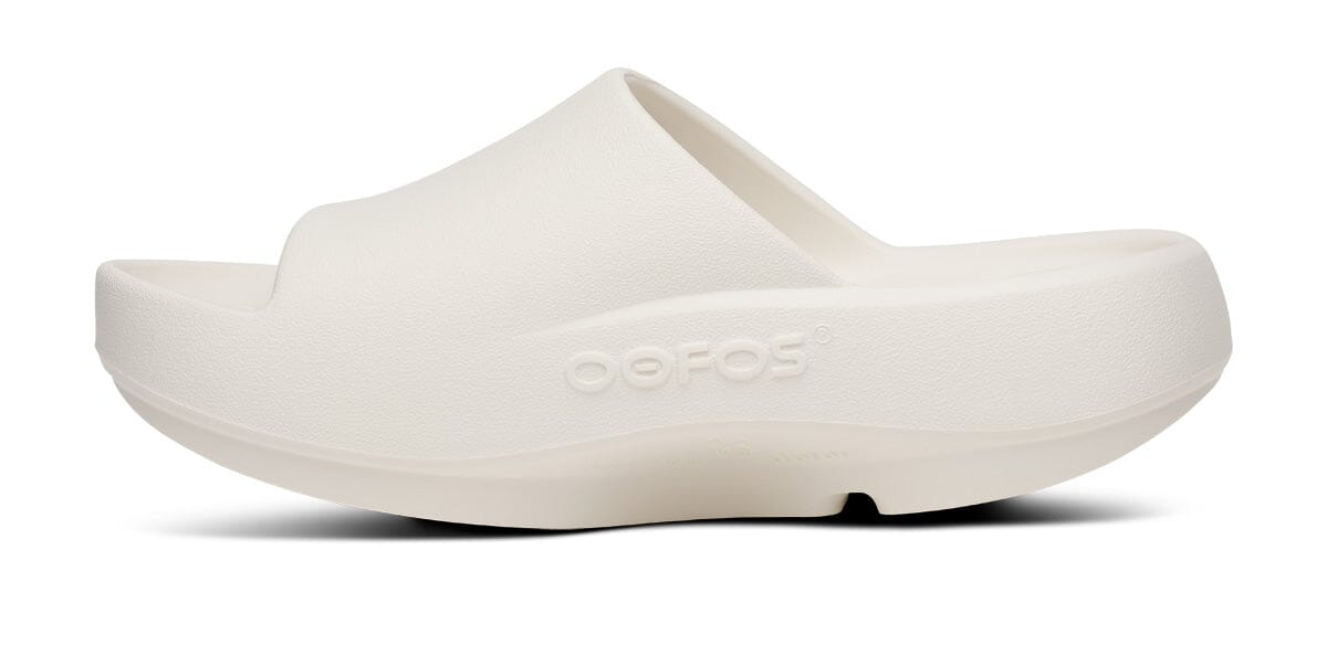 OOFOS Unisex OOahh PLUS Slide Sandal - Chalk 
