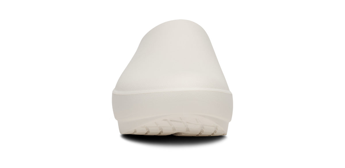 OOFOS Unisex OOcloog PLUS Clog - Chalk