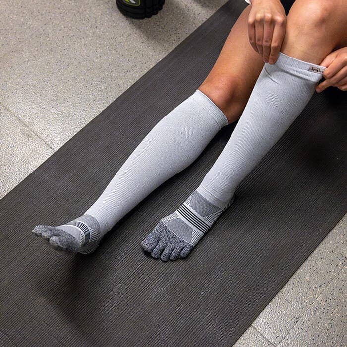 Injinji Woman's Compression OTC Socks 