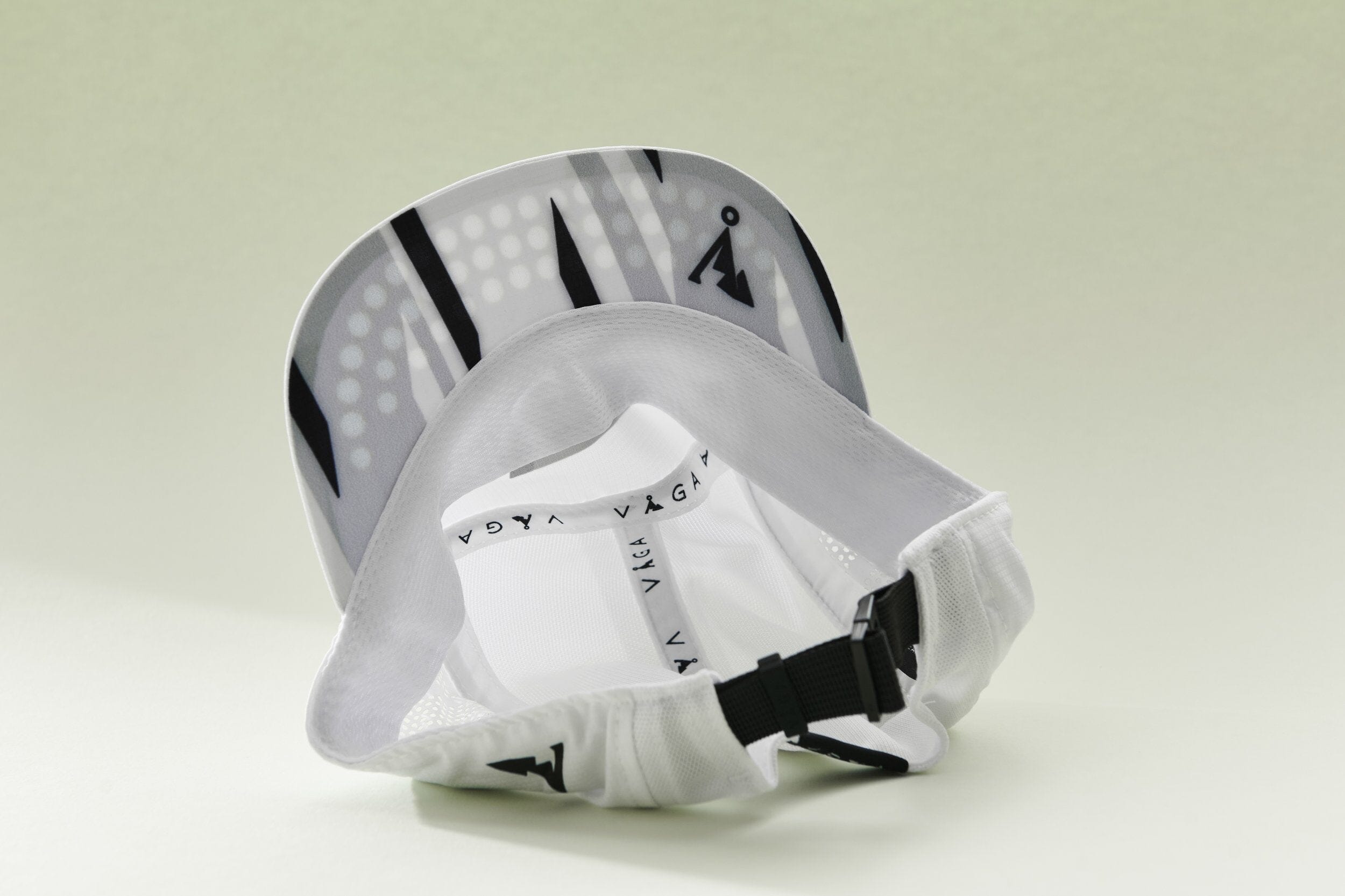VAGA Feather Racing Cap 