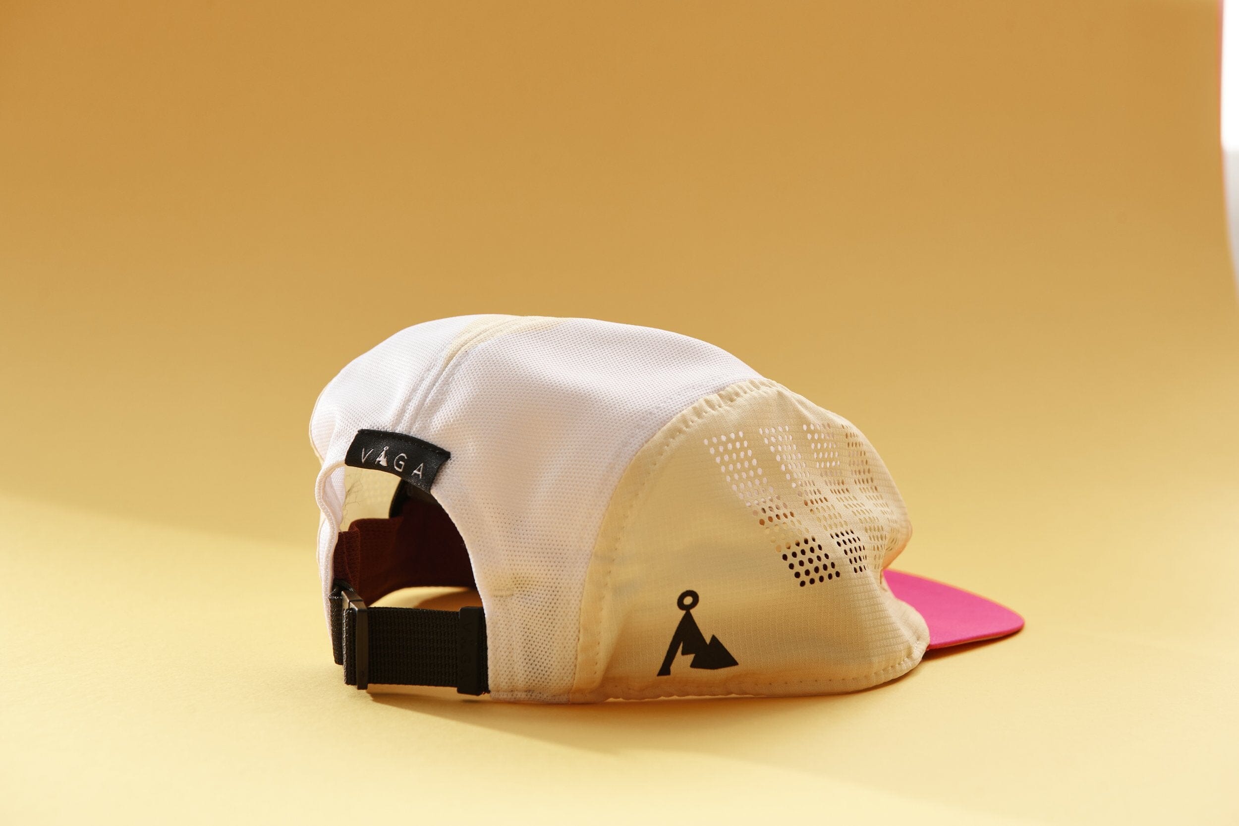 VAGA Feather Racing Cap 