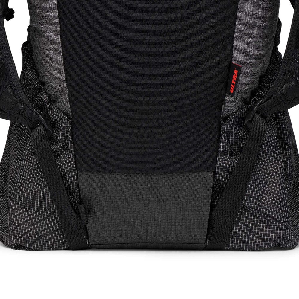 Black Diamond Beta Light 30 Backpack 