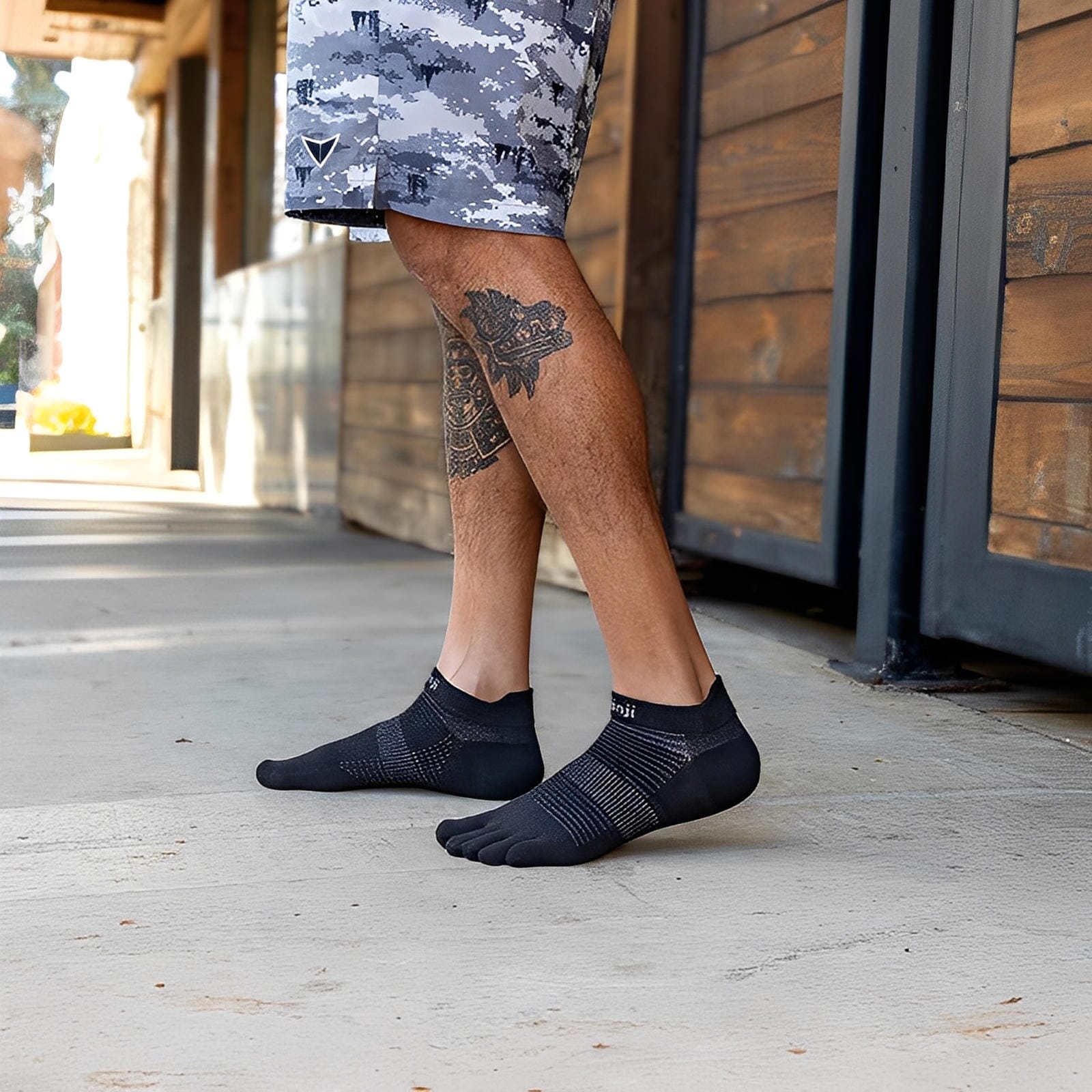 Injinji Run Lightweight No‑Show Socks 