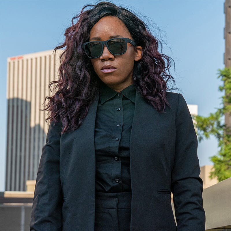 goodr BFG - Sports Sunglasses - Hooked On Onyx 