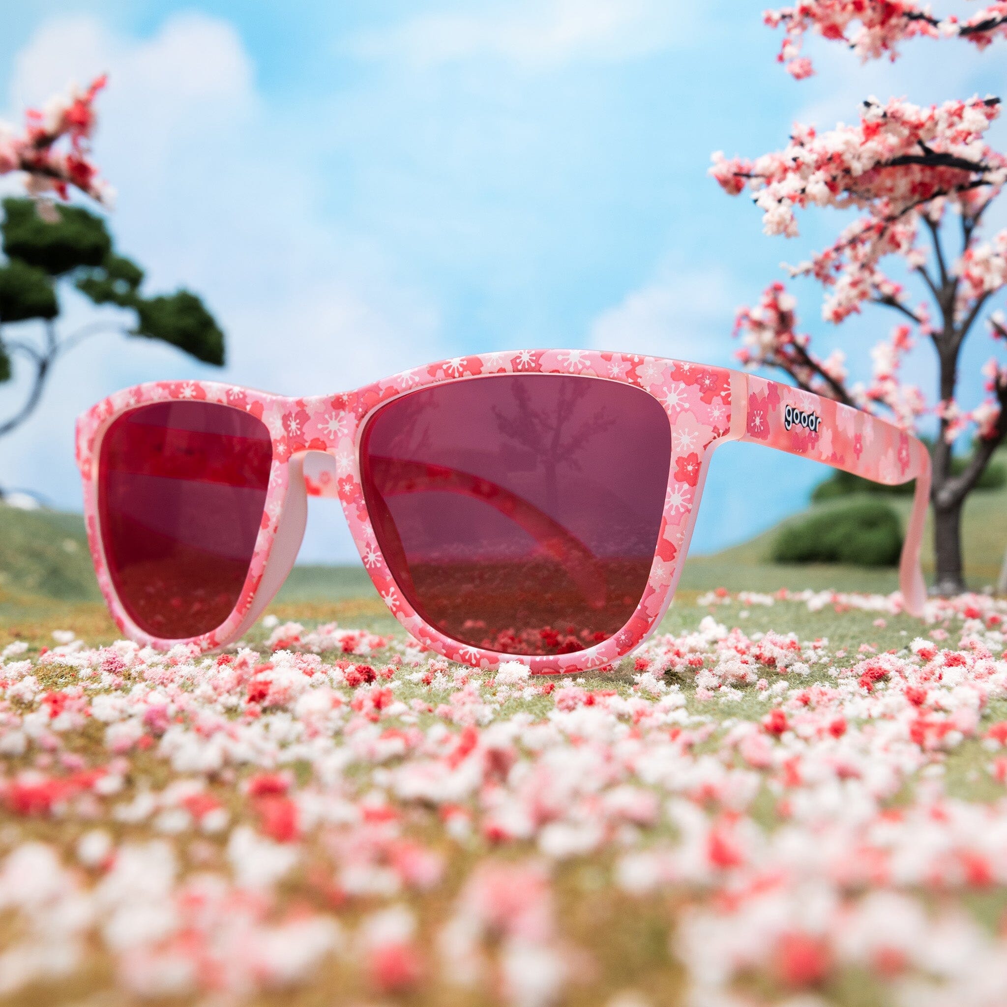 goodr OG - Sports Sunglasses - Sakura Showtime 