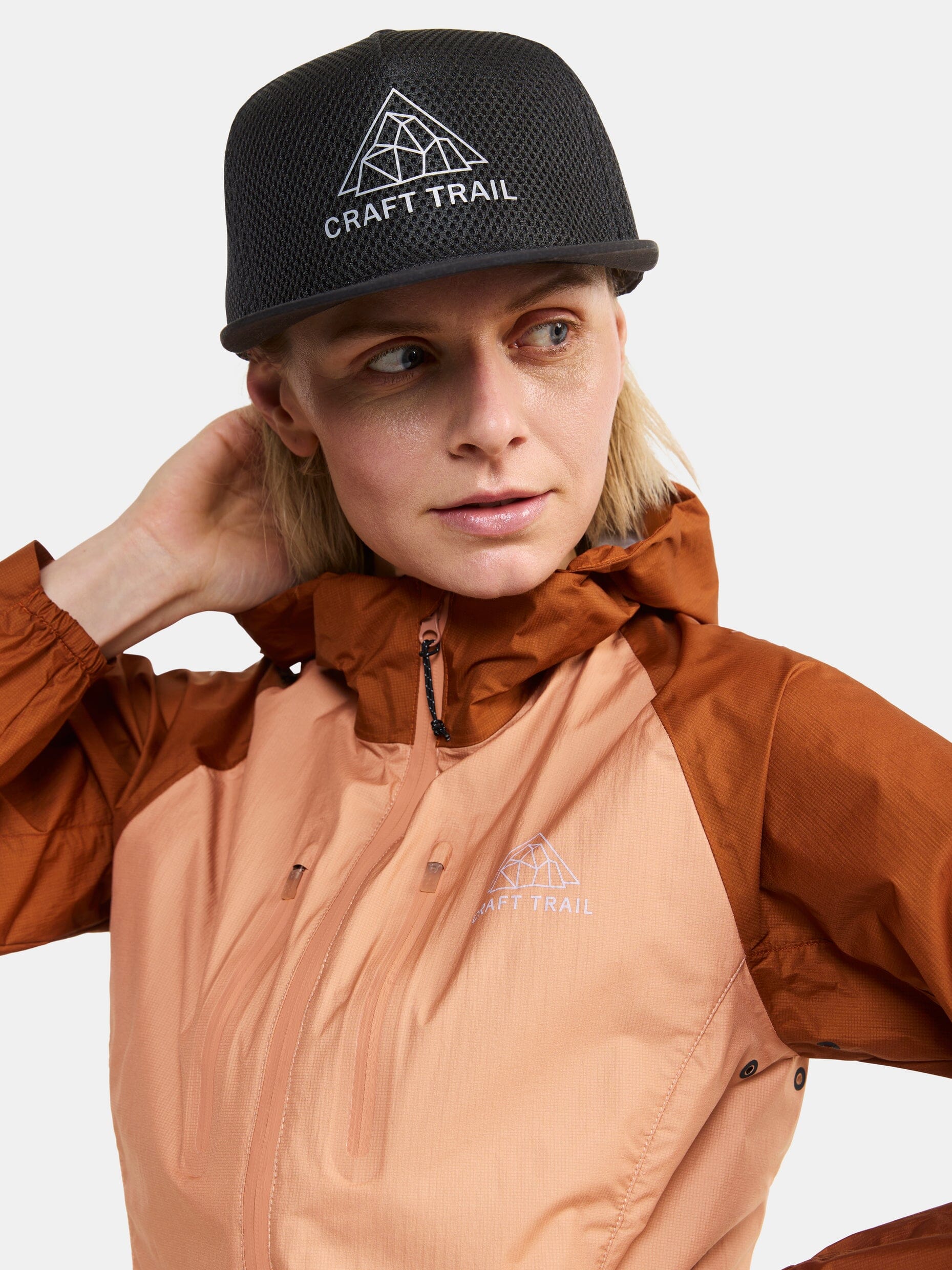 CRAFT PRO Trail 2L Light Weight Jacket Women's Waterproof 