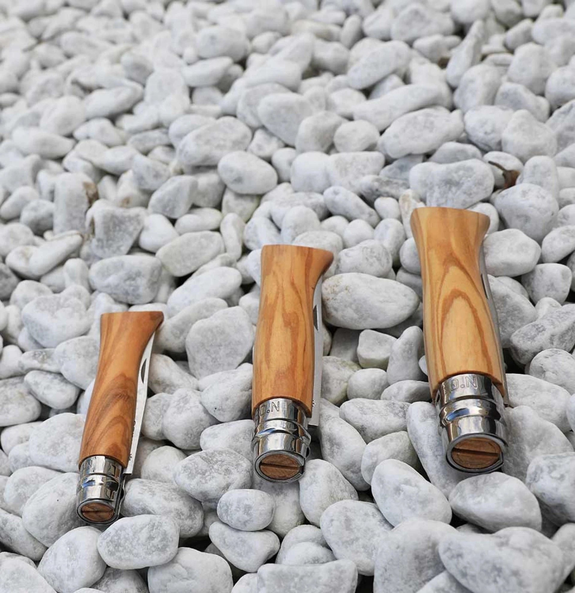 Opinel Pocket Knife N°09 Olive Wood 