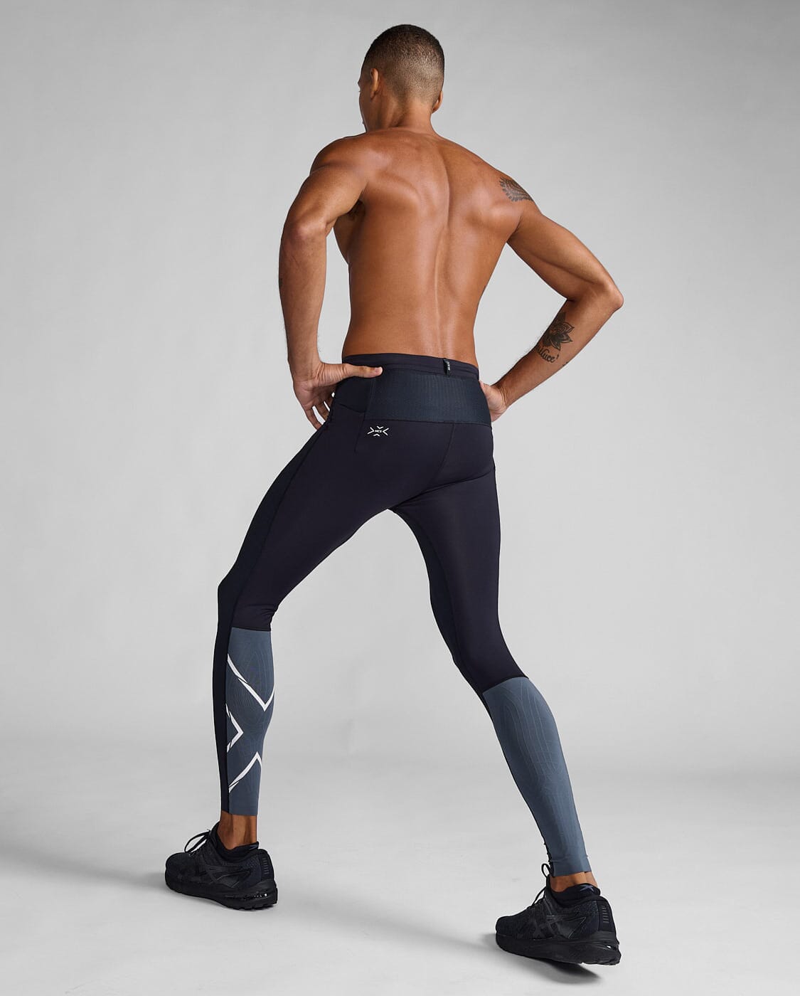 2XU Men's Light Speed React Compression Tights MA7049B 
