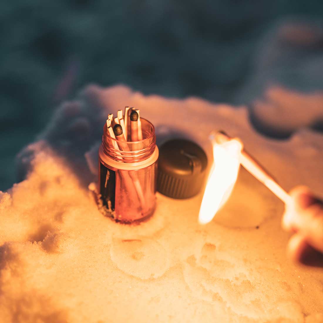 Lifesystems Stormproof Matches (25 Matches) 