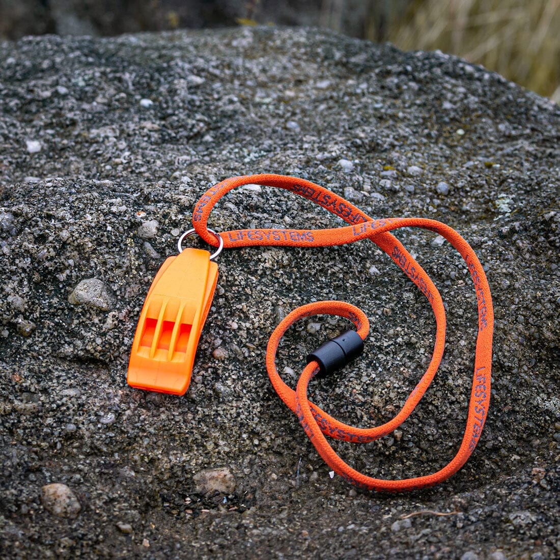 Lifesystems Hurricane Whistle 