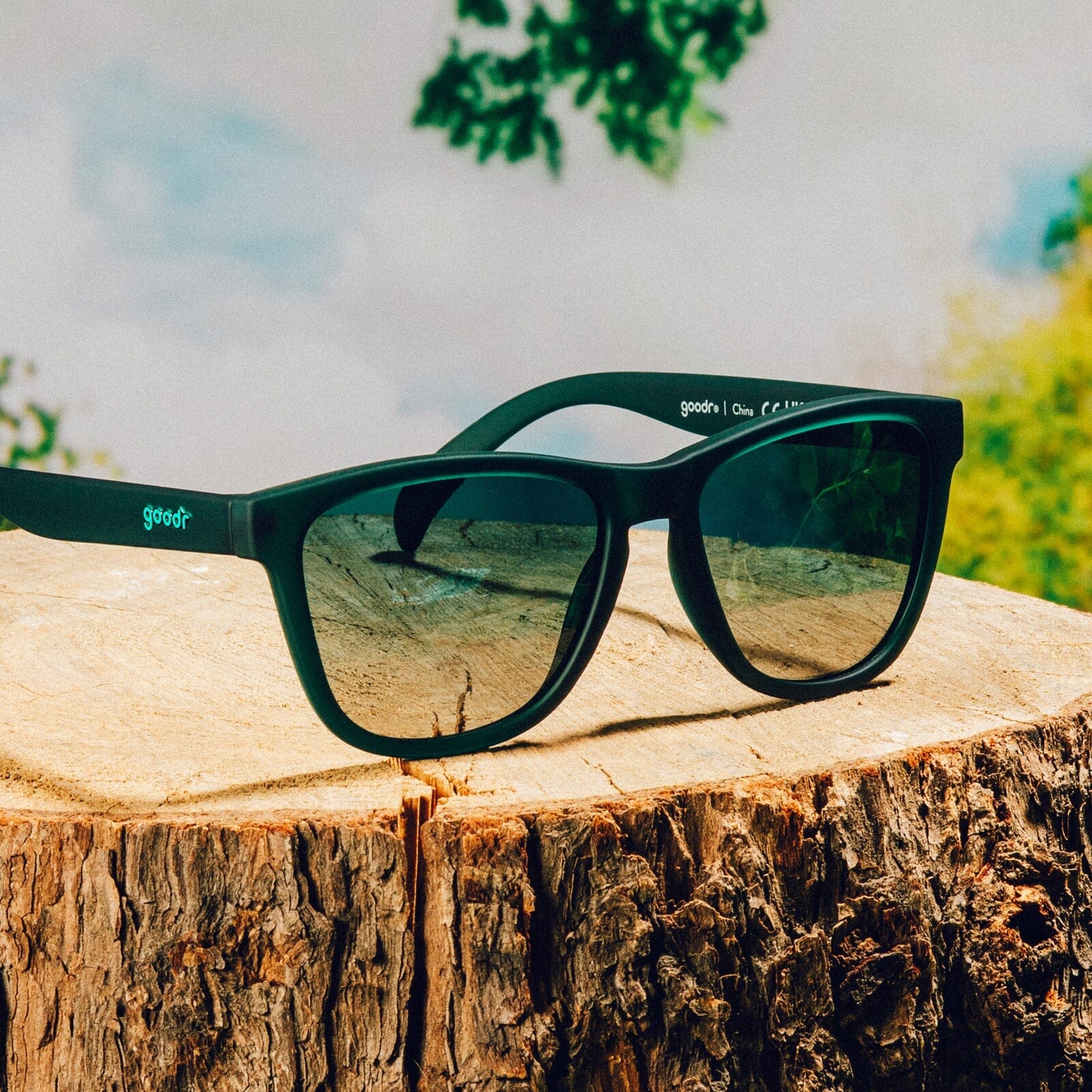 goodr OG - Sports Sunglasses - 90s Sedan Style Icon 