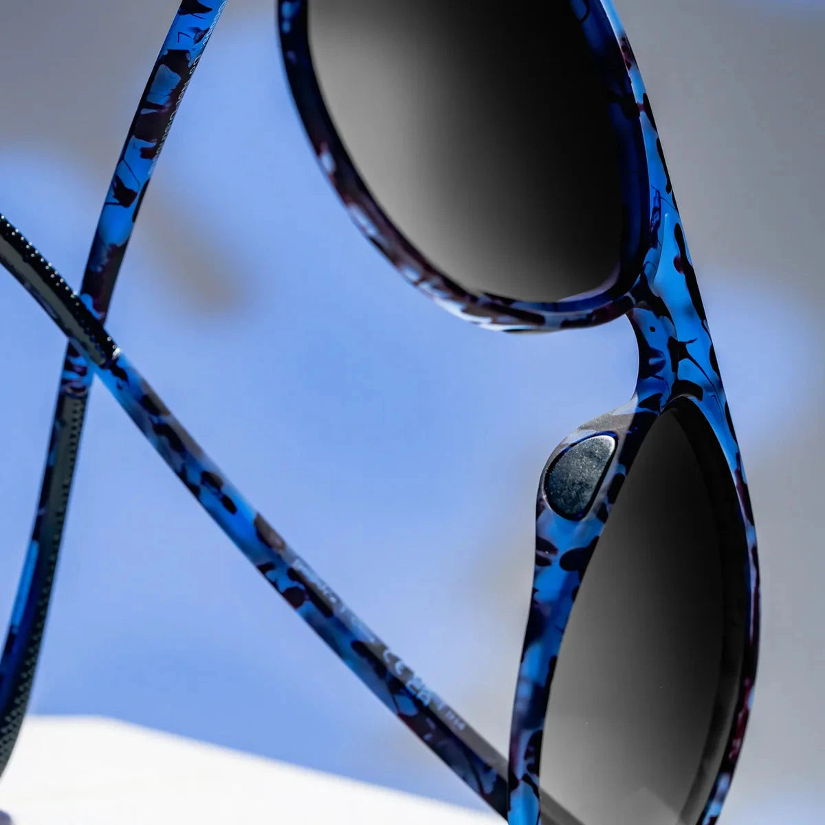goodr MACH G - Sports Sunglasses - Eye Contact Avoiders 