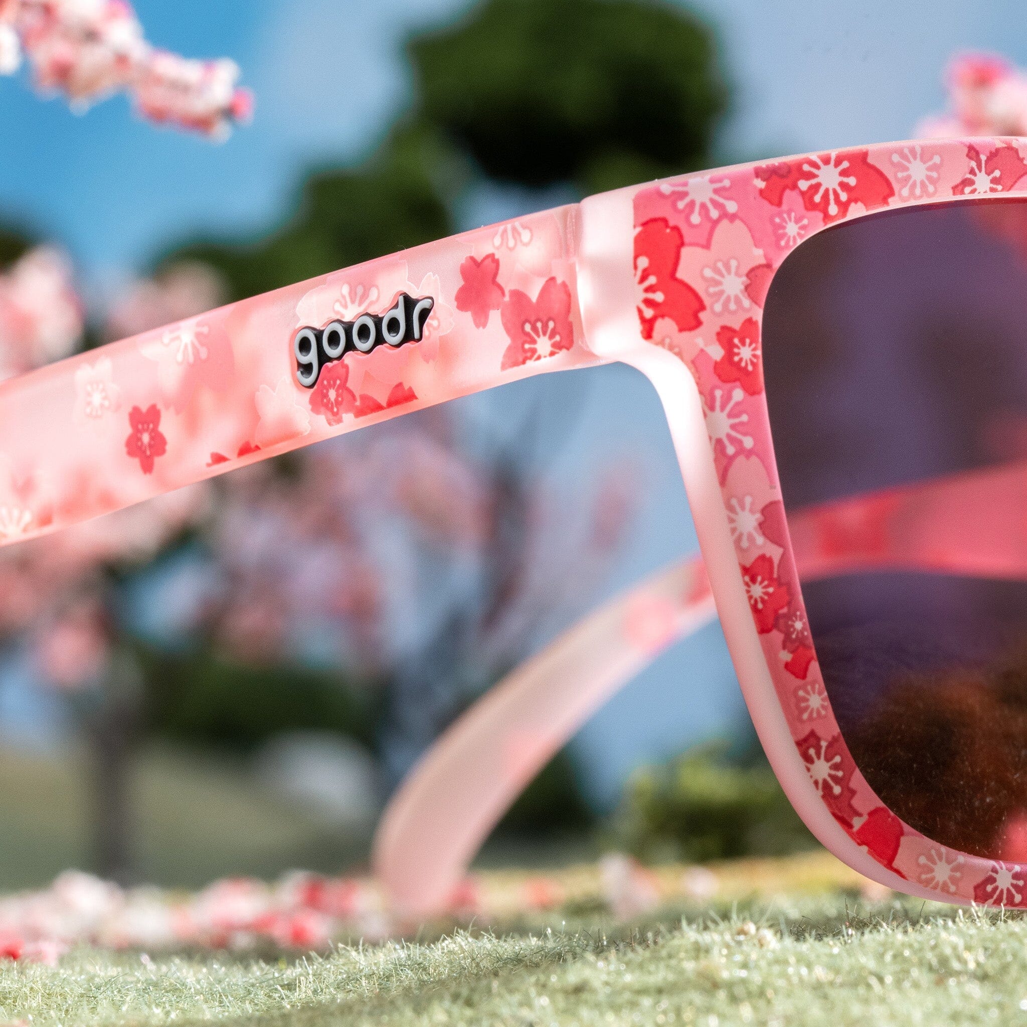 goodr OG - Sports Sunglasses - Sakura Showtime 