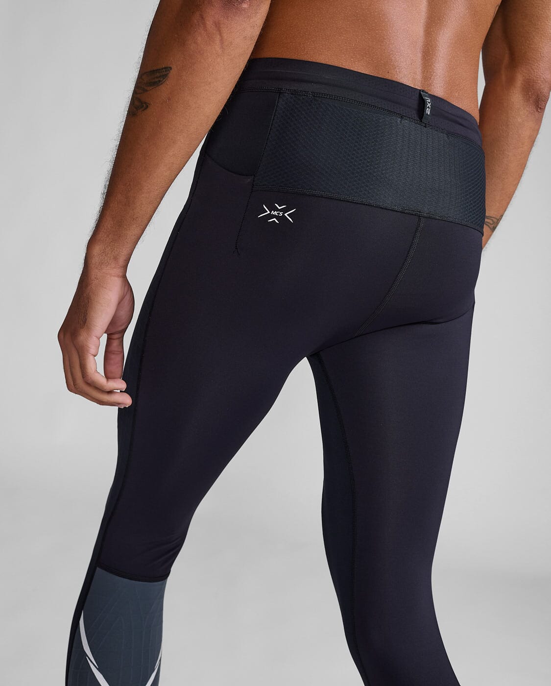 2XU Men's Light Speed React Compression Tights MA7049B 