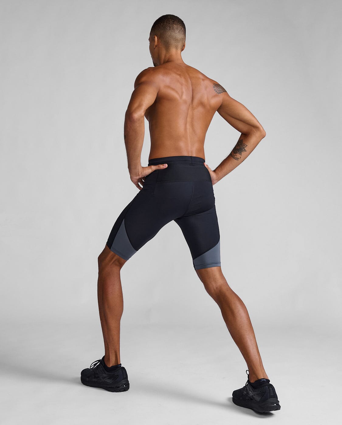 2XU Men's Light Speed React Compression Shorts MA7050B 