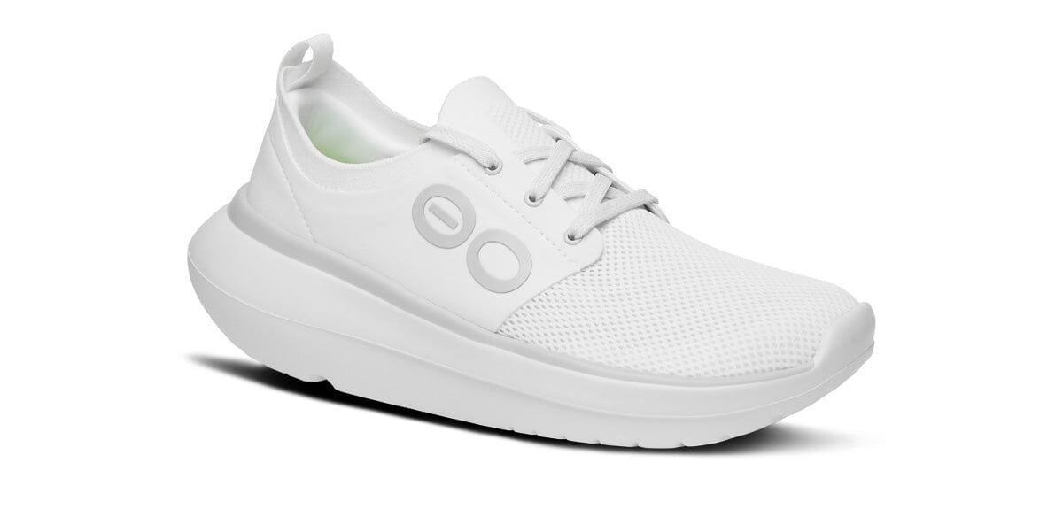 OOFOS Women's OOmy Stride White US 7 