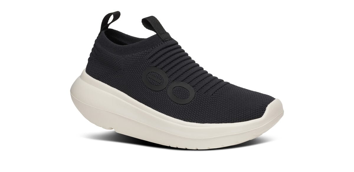 OOFOS Women's OOmy Zen Chalk Black US 5 