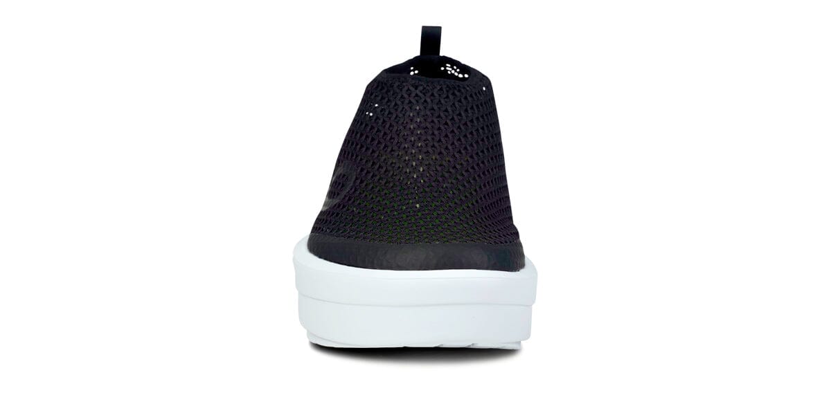OOFOS Women's OOmega Chukka Shoe - White Black 