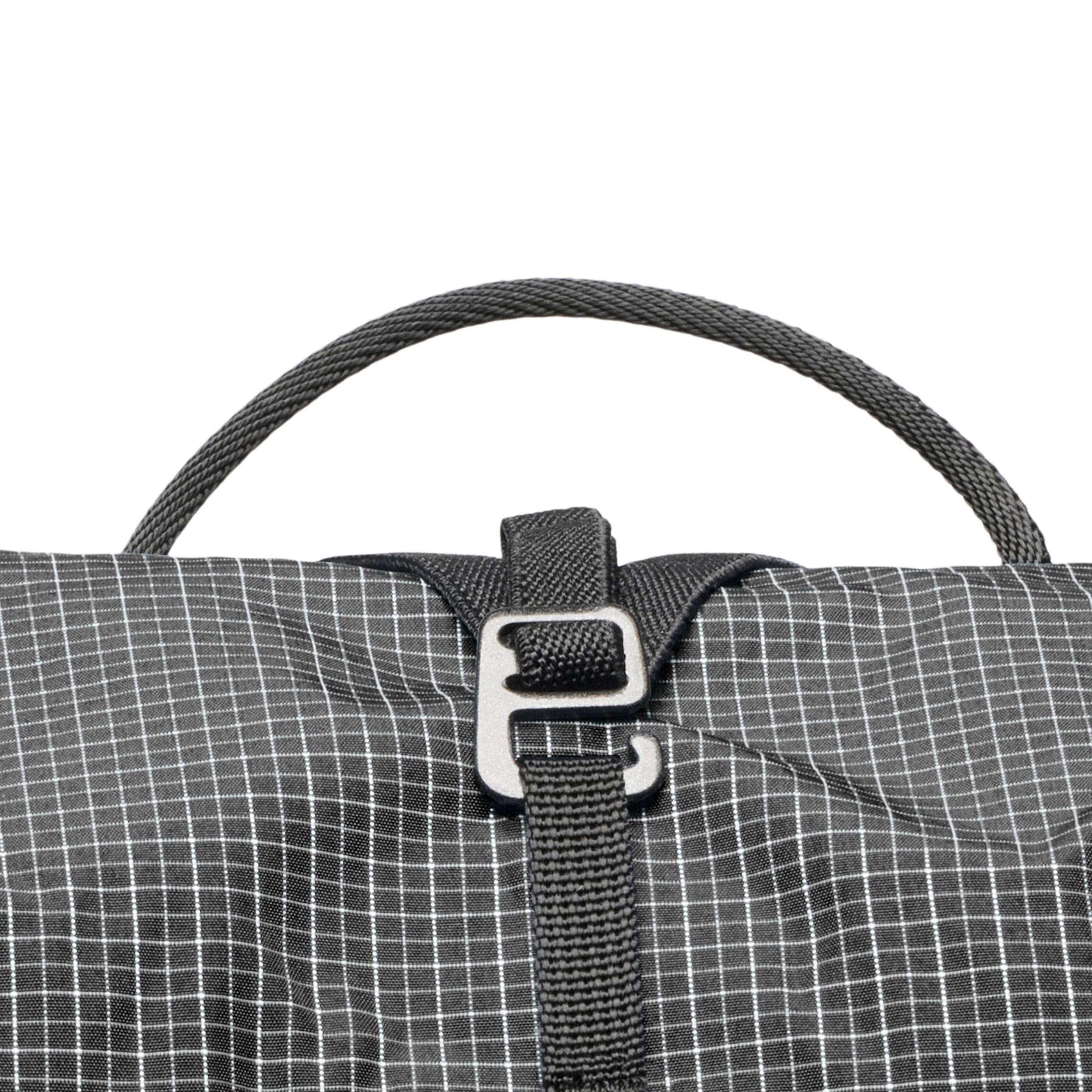 Black Diamond Distance 22 Backpack (2026) 